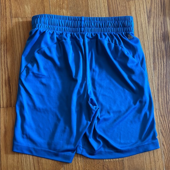 Tek Gear/Cat & Jack Kids Shorts in Blue, Black, Gray, and Camouflage - Picture 13 of 15